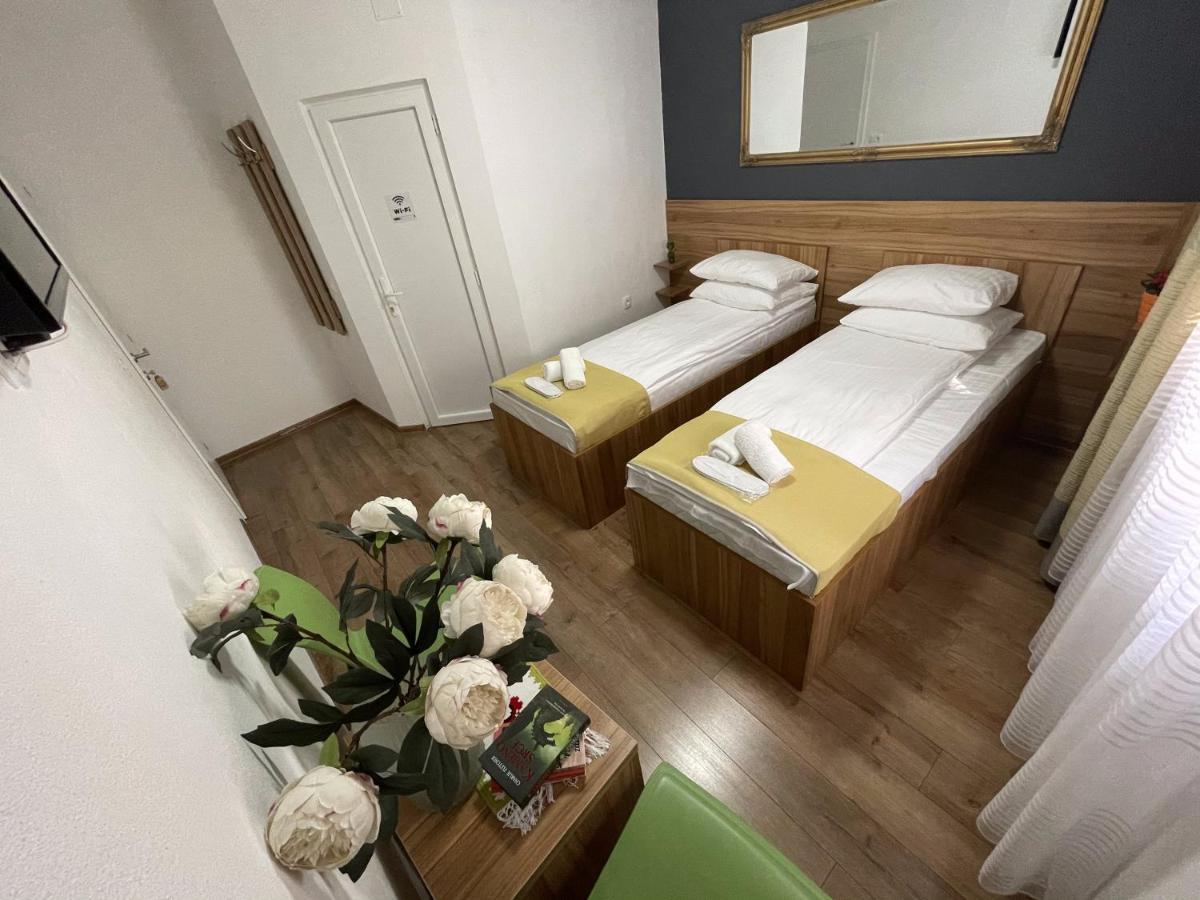Guesthouse Check In Stolac エクステリア 写真