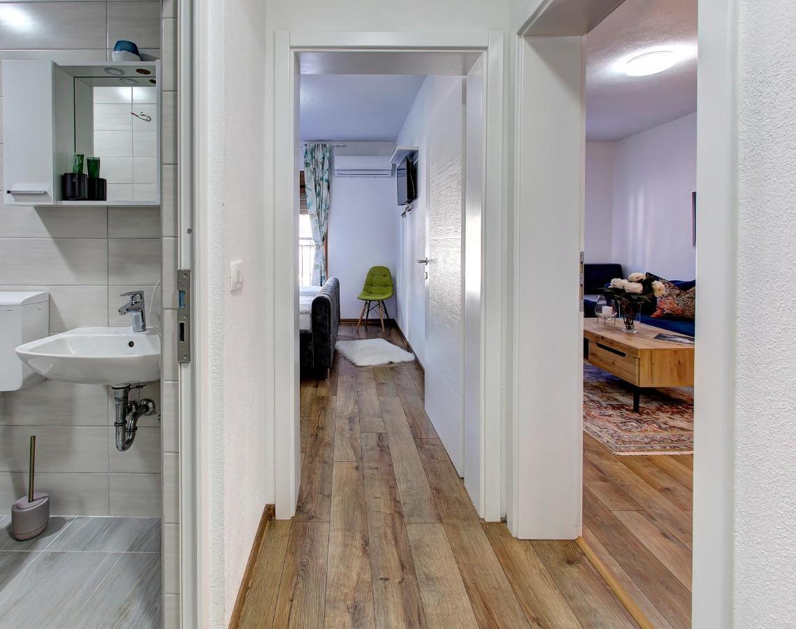 Guesthouse Check In Stolac エクステリア 写真